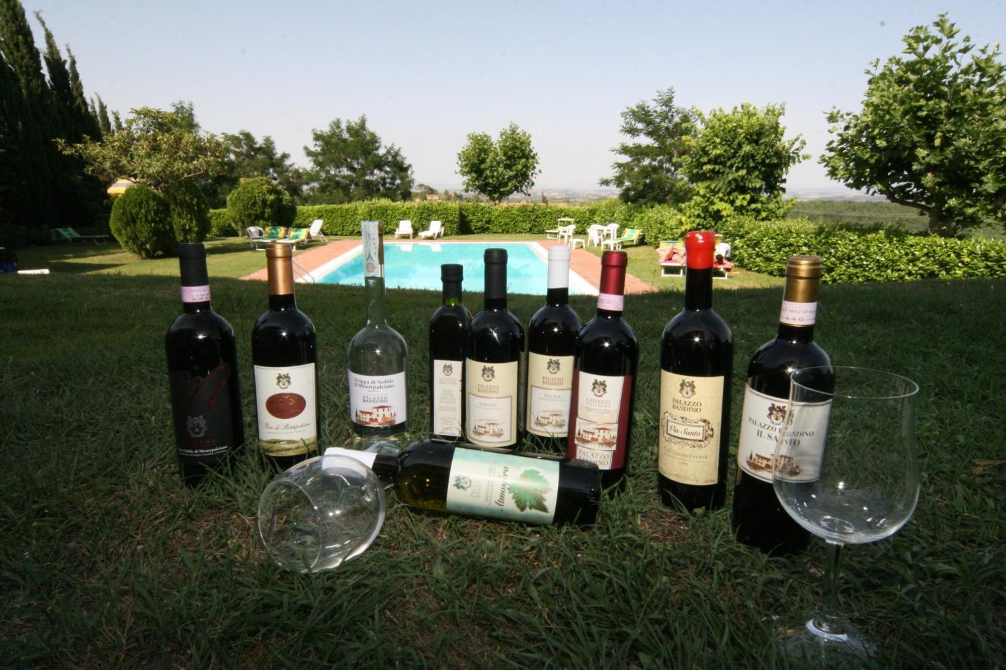 Agriturismo Palazzo Bandino - Wine Cellar, On Reservation Restaurant And Spa Chianciano Terme Luaran gambar